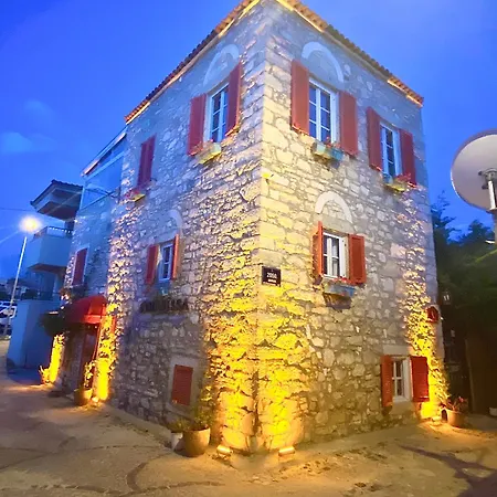 Marissa Boutique Çeşme